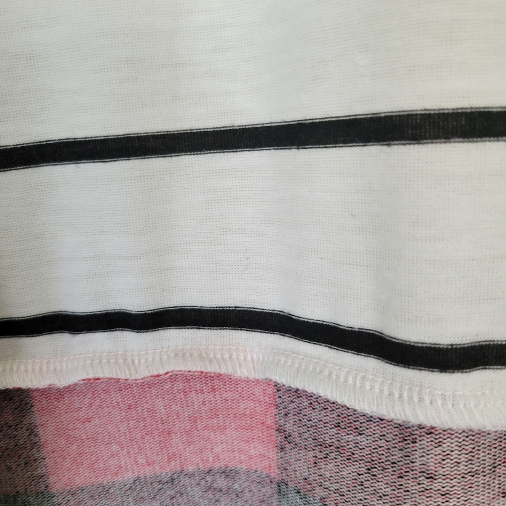 Light Weight Sweater - Picture 3 of 4